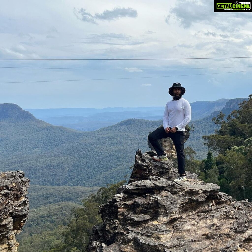 Abijeet Duddala Instagram - If I had a cape, I'd be Hatman.. 🦹🏻 #hike #bluemountains Blue Mountains National Park