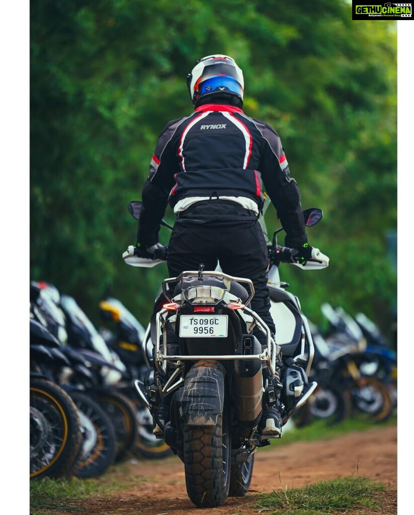 Abijeet Duddala Instagram - I did some jumps and stuff.. It was fun. Thanks @imbharadwajajit 🔥 @bmwjspmotorrad_hyderabad @bmwmotorrad_in @isbkracing #moto #gsexperience #bmwmotorrad #motorcycle #adventure #offroad #