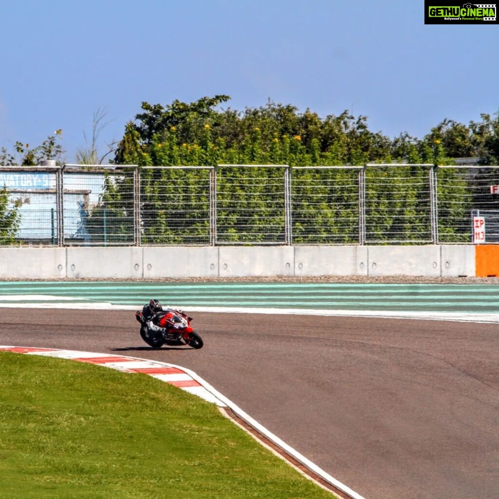 Abijeet Duddala Instagram - Shoutout to @ducatinsa for letting me ride this animal at a trackday last year. Can't wait to get back to it this winter! The Buddh International Circuit is one of the few circuits that can actually stretch the Panigale V4s legs.. I think I need to get a track specific motorcycle 💥 Excited for the BharatGP later this month. Happy to see Dorna and the Indian Government working together to finally make #MotoGP happen in one of the biggest motorcycle markets in the world, India. 🔥 #Moto #race #motorcycle #trackday #panigalev4 #ducati