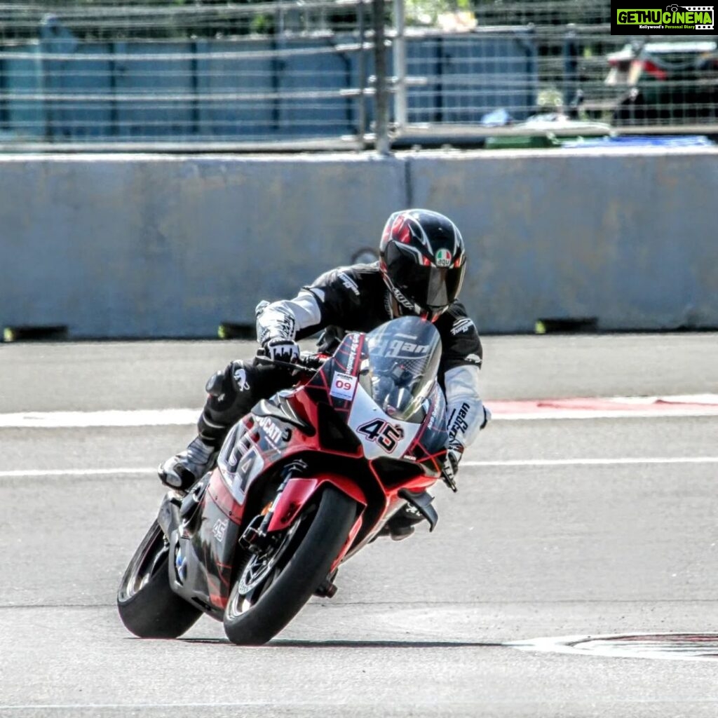 Abijeet Duddala Instagram - Shoutout to @ducatinsa for letting me ride this animal at a trackday last year. Can't wait to get back to it this winter! The Buddh International Circuit is one of the few circuits that can actually stretch the Panigale V4s legs.. I think I need to get a track specific motorcycle 💥 Excited for the BharatGP later this month. Happy to see Dorna and the Indian Government working together to finally make #MotoGP happen in one of the biggest motorcycle markets in the world, India. 🔥 #Moto #race #motorcycle #trackday #panigalev4 #ducati