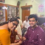 Abijeet Duddala Instagram - Raksha Bandhan 🙂 May the bonds between brothers and sisters only strengthen with time.. God Bless. #happy #rakhi #rakshabandhan #sisters #family