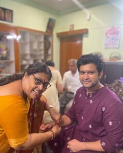 Abijeet Duddala Instagram - Raksha Bandhan 🙂 May the bonds between brothers and sisters only strengthen with time.. God Bless. 

#happy #rakhi #rakshabandhan #sisters #family