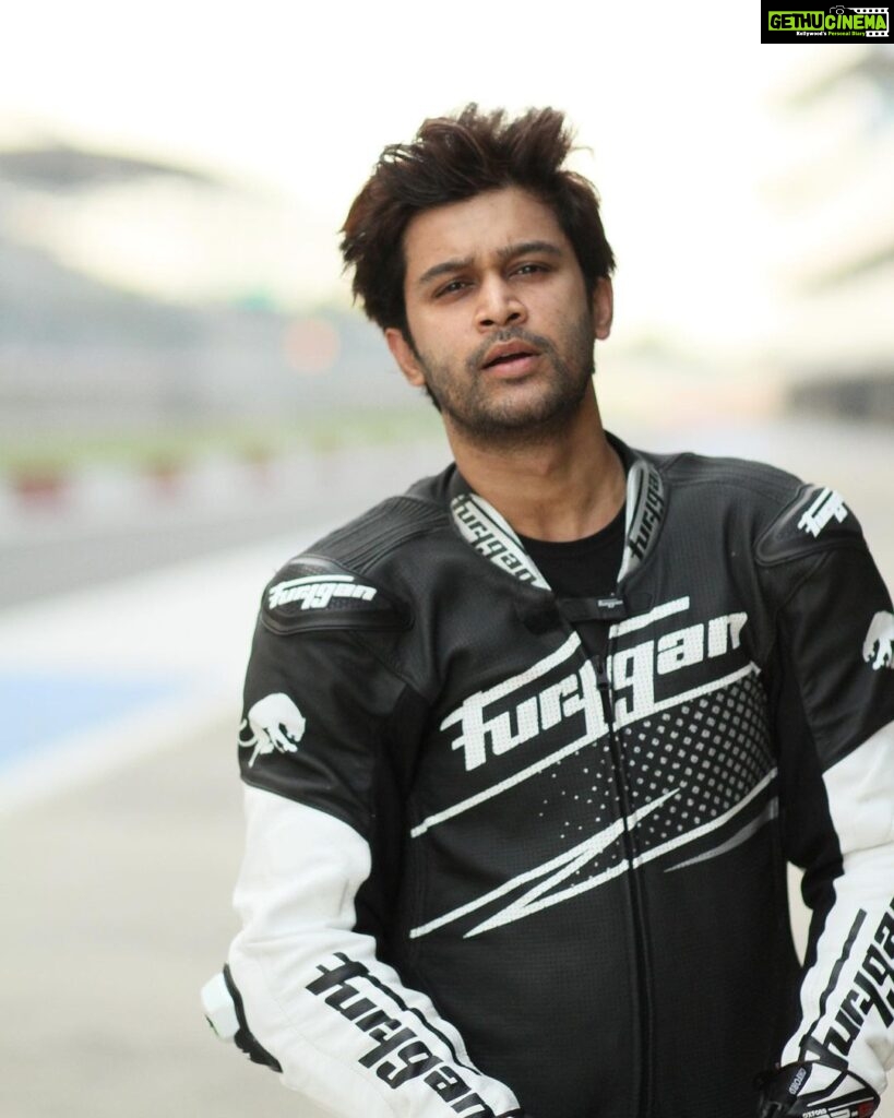 Abijeet Duddala Instagram - Track season is almost here 🔥 #motorcycle #trackday Buddh International Circuit, Greater Noida