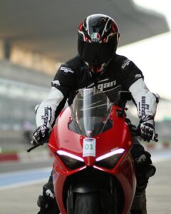 Abijeet Duddala Instagram - Track season is almost here 🔥 

#motorcycle #trackday