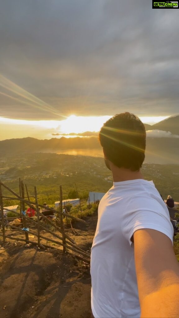 Abijeet Duddala Instagram - If you are walking in the dark, know there is light at the end.. Remember, you are a warrior. Sending positivity and the warmth of the Sun your way.. God Bless All.. Jai Sri Krishna. Jai Sri Ram 🙏 #bali #sunrise #mtbatur #traveldiaries #volcano #hike Bali, Indonesia