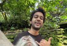 Abijeet Duddala Instagram - Say Monkeeeeee 🐒 #monkeyselfies Ubud Monkey Forest