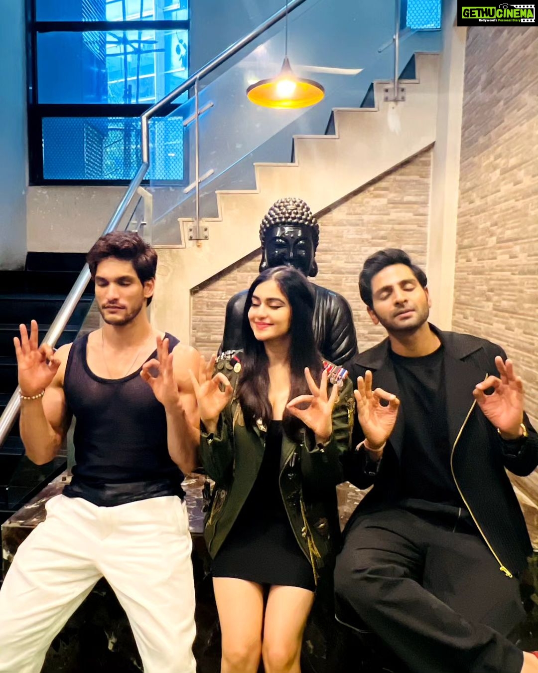 Adah Sharma Instagram - A Commando will NEVER leave a brother behind, even if it means crossing all borders and lines Watch the action-packed thriller #HotstarSpecials #Commando, streaming from 11th August only on @disneyplushotstar π@tanimakhosla for this killer look and woww jacket π π @snehal_uk π @@bridalstoriesbybeverly #CommandoOnHotstar #VipulAmrutlalShah @aashin_shah @sunshinepicturesofficial @disneyplushotstar @premparrijaa @adah_ki_adah @vaibhav.tatwawaadi @shreya__chaudhry @tigmanshu_d @amit.sial @castingchhabra @ishteyak15 #SunshinePictures