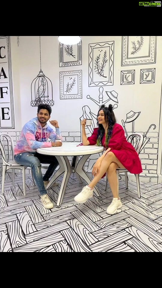Adah Sharma Instagram - Life mein fun karna bhi zaroori hai 🦖🦥👻😎 especially serious film shoot shuru karne se pehele 💀❤️ #NoNeendNoChain 📸 @naeem_shootsyou Choreography @atharva235 @snehal_uk @jagats38