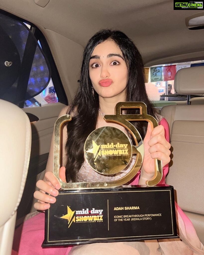 Adah Sharma Instagram - Iconic breakthrough performance of the year 😍 First set of awards for #TheKeralaStory ! @middayindia thank you for being as brave as the audience and publicly showing your love ! Audience aapko bahut bahut badhai . I accepted the award on behalf of every single person who went and watched our movie last night ! ❤️😍 . . . The second pic is a continuity pic from The Kerala Story shoot The fourth is my lovely photoshop skills 🤣 Pic 5 the audience is my fav pic ever !! 7 is Sudipto sirs photography 8 my heel broke on the red carpet ! HeelSss both broke ! And the last pic is the wind playing the lead role yesterday while we tried to do pictures Got some ‘hair raising’ pics …literally #adahsharma #100yearsOfAdahSharma