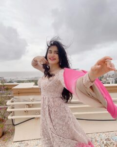 Adah Sharma Instagram - Gone with the wind …. 
Before we won awards we did pictures on the terrace in the morning (there was so much wind the sleeves flew away by the time I reached the award event 😅)
💁@snehal_uk
💃@juhi.ali
@neeta_lulla @houseofneetalulla
@kushalsfashionjewellery
💨
💨
💨
P.S. didn't want to ruin my heels in the rain toh nagey pair did pics . But you know what happened to the heels anyway 👀
#100YearsOfAdahSharma #adahsharma