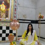 Adah Sharma Instagram – The secret of my energy. The energy that allows me to accept bouquets and face bans 🙃❤️🙏 
Thank you all of you for making me yours ❤️
.
.
.
.
.
.
.
#shivtandav #shivtandavstrotam #adahsharma