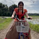 Adah Sharma Instagram - Girl power of the set of #TheKeralaStory ❤️ 3days to go ❤️❤️❤️❤️ Shalini Unnikrishnan ki Adah 👧 @___storyteller___ calling actionnn here @snehal_uk for me @khyati.hooda taking care of everyone @_awaari_6898 from jevann to jootey of Shalini ka continuity @radhikamehra ,Preeti and team for costumes ,Easha on art . . . #100YearsOfAdahSharma #adahsharma