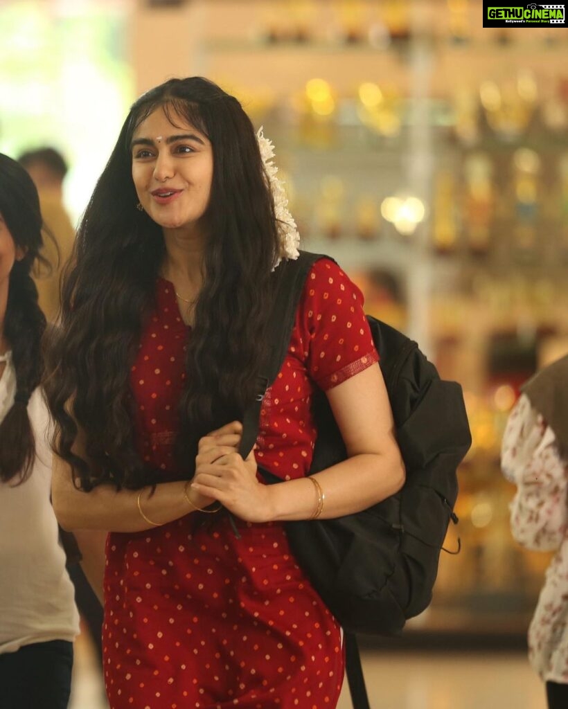 Adah Sharma Instagram - Woww 4th weekend and so many of you in theatres for #TheKeralaStory !! So so grateful 👻👻👻🦍🦍♥️♥️ Grateful to everyone in the industry who gave me every role in every movie, ad , music video sab kuch to get to be in theatres now with this one ❤️ . Thank uuuuuuuu !!