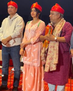 Adah Sharma Instagram - The best things in life are Unexpected - because there were no expectations ❤️
Thank you audience for making this happen❤️❤️❤️❤️
.
The makers of #TheKeralaStory :
Vipul sir who took a huge risk in making this film without any backing from studios and for trusting the girl who played Bhavana Reddy in Commando to be Shalini Unnikrishnan.
Sudipto sir for standing by his research for 7 years despite all odds , for being kind to all of us on set and who kept up his pleasant nature in all weather conditions and trials and tribulations

#VipulAmrutlalShah @sudipto_sen @aashin_shah @sunshinepicturesofficial @adah_ki_adah @iyogitabihani @soniabalani9 @siddhi_idnani @aka.vijaykrishna @pranaypachauri @pranavmisshra
#SunshinePictures #SaveOurDaughters