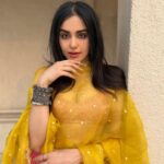 Adah Sharma Instagram – Iss look mein reel hojae? 🐘🐝🐿? 
💆‍♀️ @snehal_uk 
💃 @juhi.ali 
Wearing @anjanabohra_official @
#100YearsOfAdahSharma #adahsharma