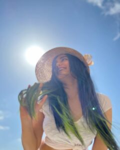 Adah Sharma Instagram - The sun is getting hotter every single day . In just a billion years the heat from the sun will be so intense that liquid water won’t exist on earth . Life on earth will be gone . Forever . Bacteria might be able to survive underground. So put your #sunkissed photos but also be know that bacteria is better than you #stayHumble and be nice and don’t bully people and if you are reading this you have access to the internet which some people aren’t privileged enough to have ! So be greatful 🐞❤️🤓 #100YearsOfAdahSharma #adahsharma The SUN
