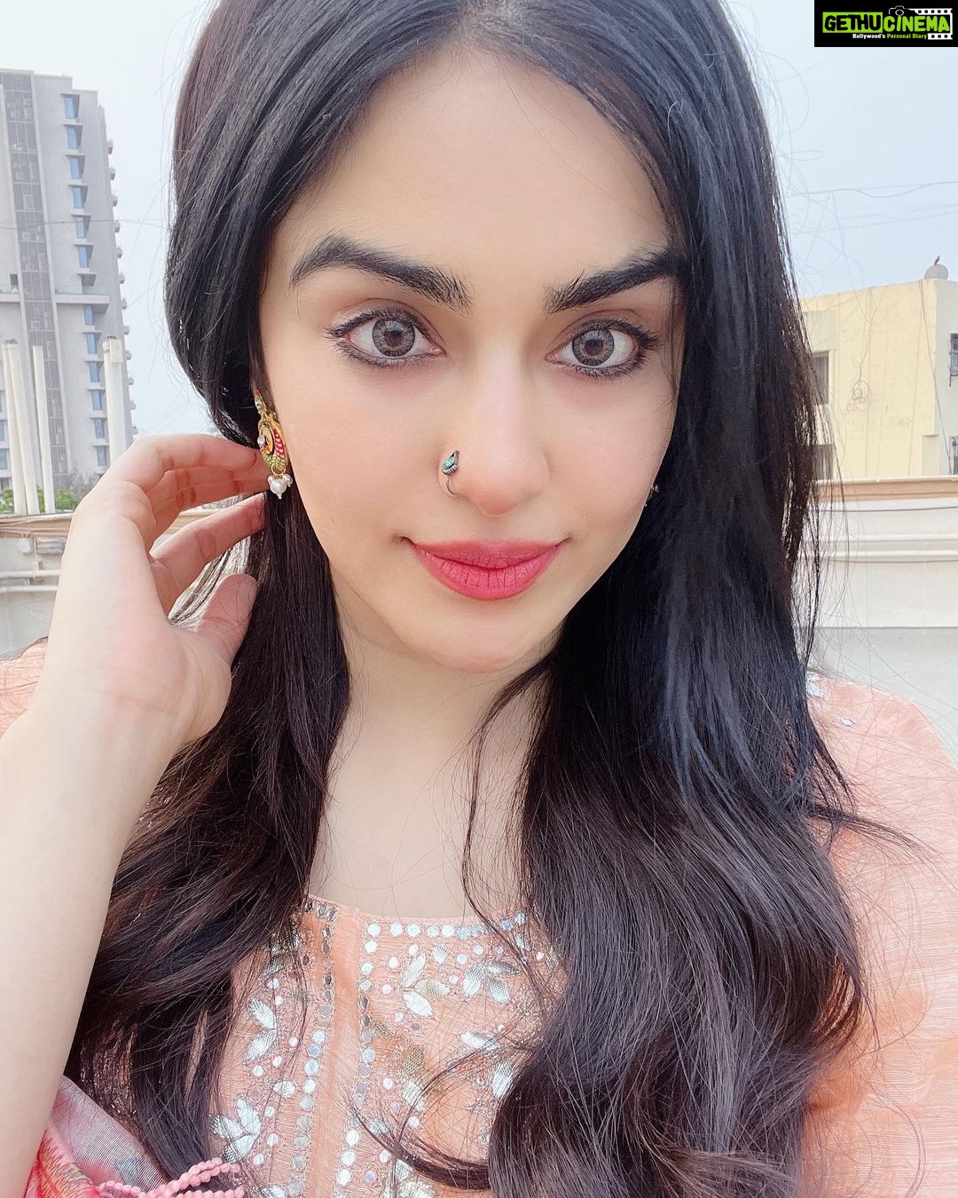 Adah Sharma Instagram - Nose Pin No ?nose pin Yes? (Better be yes Iβm wearing one {not this one} for a role π€«π€) I have some Coal puns but maybe they are too Kohl for this post hahaa ππ€π€ππΌ#100YearsOfAdahSharma #adahsharma