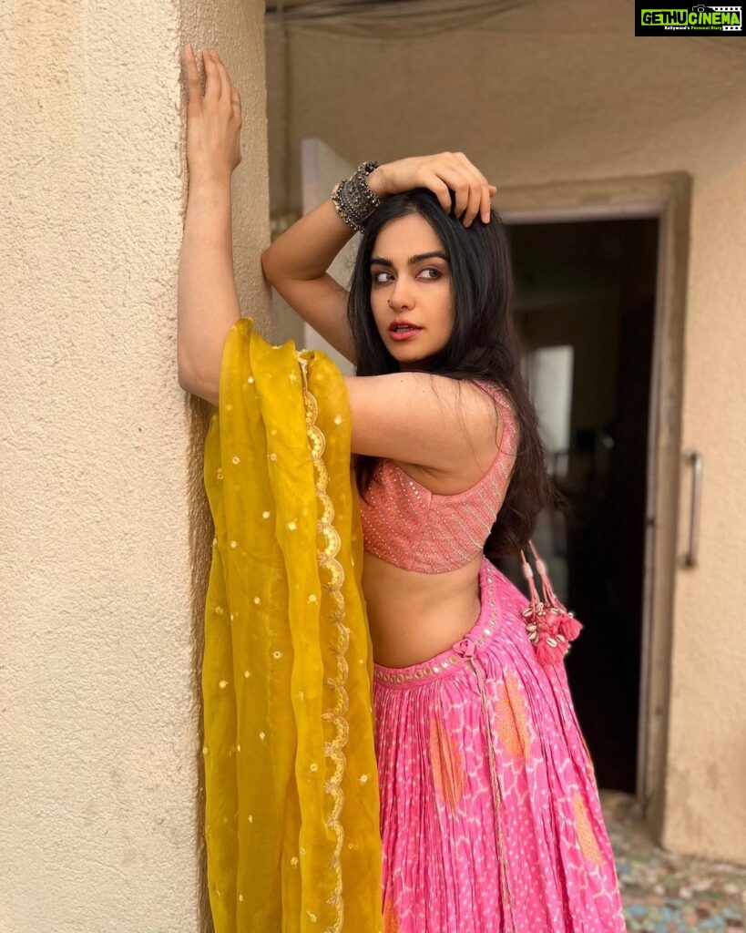 Adah Sharma Instagram - If you punch yourself in the face and get hurt are you Strong or Weak ? #100YearsOfAdahSharma #adahsharma