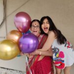 Adah Sharma Instagram - Happy 19th birthday Paati ❤️Haan haan 19 not 90 !!! My inspiration, my biggest fan , most positive human I know , bravest most daring woman, chocolate addict , strictest teacher to all humans but everything I do is forgiven 🤣❤️ Pics by my Amma📸 (paati ki beti) #PaatiKaBirthdayMonth #PartyWithPaati