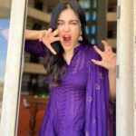 Adah Sharma Instagram – Pimp my ride \ aaja meri gaadi mein baith jaa couldn’t decide which caption so both lol 
Wearing @jaykirtisingh 💜💜💜💜
Hair @snehal_uk 
#100YearsOfAdahSharma #adahsharma #anarkali #ootd Ahmedabad, India