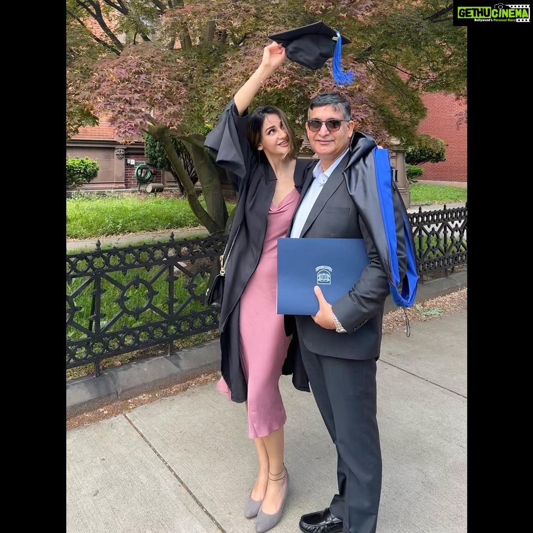 Aditi Arya - 27K Likes - Had put a decade on hold for this.
There’s no denying the gift of education and the pleasure of learning from the best professors in the world.
No denying the role of luck for you to be born into a family that nourishes your mind and sharpens it.
The privilege of finding a family that values and appreciates it.
The rare but true blessing of friends and mentors who wish you well and inspire you to be the best version of yourself.
I pray for such blessings for you too.
Congratulations to my Yale SOM MBA Class of 2023. I continue to learn from you every day.