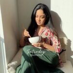 Aditi Chengappa Instagram - I understand it is a privilege to have a relaxed morning and i am grateful every single time 🙏😇 what does a relaxed morning look like for you? . . . #Wellnessreise #Motivationsvideos #Selbstpflegetipps #wellnesstips #wellnessreels #fitnessinspo #thatgirl #healthyeating #postivemindset selfcare #pinterestaesthetic #productiveday #routine #aestheticvideos #lifestyleinspo #wellness #morningroutine #manifest #manifestation #goalsetting #2023glowup #2023goals Berlin, Germany