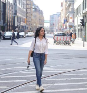 Aditi Chengappa Instagram - Try this sometime, abandon all the limiting beliefs you have about yourself and do that thing you’ve been wanting to 💪😎 : : Self care, meditation, introspection, inspiration, healing, wellness #GesunderLebensstil #Morgenroutine #Wellnessreise #Motivationsvideos #Selbstpflegetipps #wellnesstips #wellnessreels #fitnessinspo #thatgirl #healthyeating #postivemindset #expatsingermany selfcare #pinterestaesthetic #productiveday #routine #aestheticvideos #lifestyleinspo #wellness #morningroutine #manifest #naturelovers #goalsetting #2023goals #indiansingermany Berlin, Germany