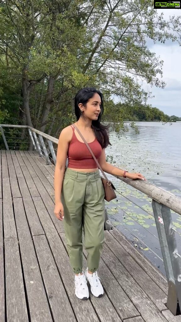 Aditi Chengappa Instagram - asmr: SAVE this as a reminder to visit one of the many beautiful forests in Berlin! (before it gets too 🥶) This was Spandauer forest and Havelsee 😇 : : : #visitberlin #berlinexpats #berlincity #spandauerforst #indiansingermany #indiansinberlin #forestbath #foresttherapy #berlinexplore #exploreberlin #asmr Berlin, Germany