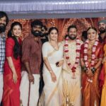 Aditi Ravi Instagram - A picture perfect day and cheers to the newlyweds 😍🥰 @vishnumohanstories and Abhirami 📸 @studio360byplanj #wedding #friendship #happiness #friends #love #laughter #weddingvibes #marriage