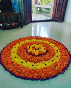 Aditi Ravi Instagram - എല്ലാവർക്കും തിരുവോണാശംസകൾ🌼

#onam #goodluck #peace #smile