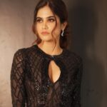 Aditi Sudhir Pohankar Instagram - Zee cine awards 2023 ! Another night with stars shining all over! . . . . My most efficient team. Thank you. Stylist @ridhimapandeynaik Assisted by @stylebyrashmeet Jewellery @the_jewel_gallery Hair @amby_upadhyay1510 Make up @sneharodricks Social media @maverick.ideass . . . Management @dcatalent #aaditipohankar #zee #zeecineawards2023 #beauty #black #blackbeauty #blackgirlmagic #ootd #pic #picoftheday #photography #photo #photooftheday