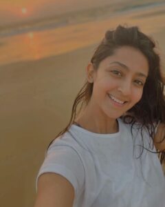 Aindrita Ray Instagram - Happy 🌞day!!!!