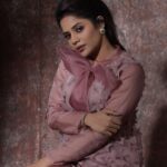 Aishwarya Dutta Instagram - ⭐️⭐️⭐️⭐️⭐️⭐️⭐️⭐️ On camera- @deepak_durai_photography Mua - @mua_vijisharath Wearing- @nidhis_journal Jewellery by - @fineshinejewels