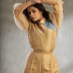 Aishwarya Dutta Instagram - 🦋🦋🦋🦋 On camera- @deepak_durai_photography Mua - @mua_vijisharath Wearing - @nidhis_journal