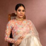 Aishwarya Dutta Instagram - 🦋🦋🦋🦋🦋 Outfit @Thorkal_couture_official Makeup @artistrybyfathi Hair @deerkaspalette Photography @crackjackphotography Jewellery @mspinkpantherjewel Studio @istills_studio