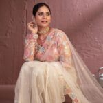 Aishwarya Dutta Instagram - 🦋🦋🦋🦋🦋 Outfit @Thorkal_couture_official Makeup @artistrybyfathi Hair @deerkaspalette Photography @crackjackphotography Jewellery @mspinkpantherjewel Studio @istills_studio