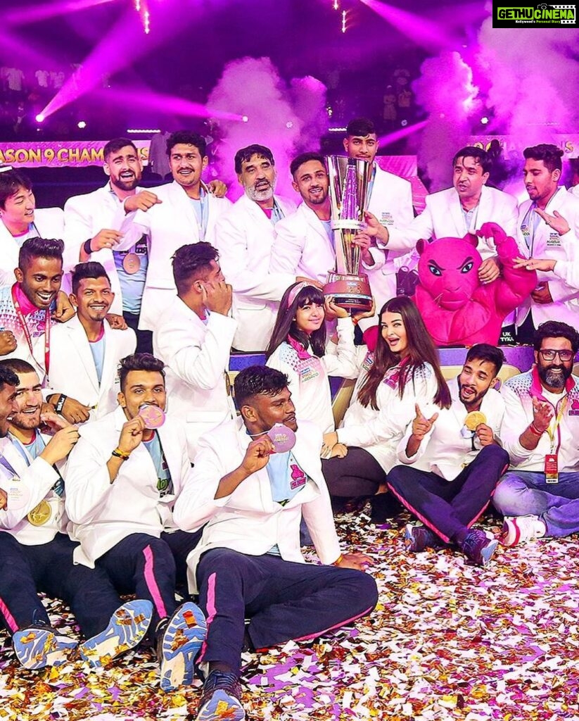 Aishwarya Rai Instagram - ✨🧿💖Jaipur Pink Panthers are the Champions❣So very proud of this incredible team of super talented kabaddi players… God Bless you all and a huge, heartfelt, truly deserved CONGRATULATIONS to each and every one of you on this victory and achievement❣👏🙌🎊💐💝🌈🧿✨