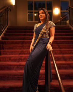 Aishwarya Rajesh Instagram - It was wonderful to attend Fetna Tamil sangam #sacramento #Day1 
Makeup and hair style @sugarglam_muah 
Photography @storiesbyrampalli 😊