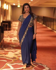 Aishwarya Rajesh Instagram - It was wonderful to attend Fetna Tamil sangam #sacramento #Day1 
Makeup and hair style @sugarglam_muah 
Photography @storiesbyrampalli 😊