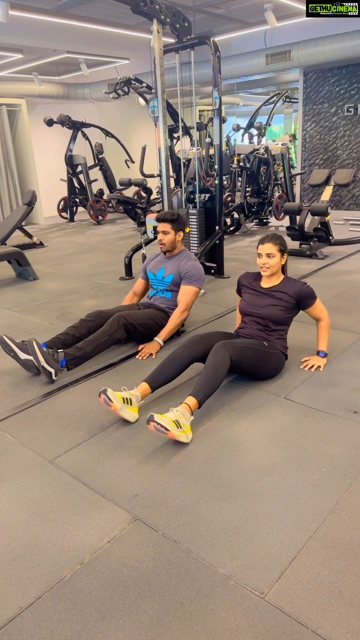 Aishwarya Rajesh Instagram - Work work workout 🔥🔥 #abschallenge try it out