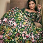 Aishwarya Rajesh Instagram - It’s not abt d dress you wear , but it’s abt the life you lead in the dress ❤️ Wearing @suresh.menon Photography @airy_photography Makeup and hairstyle @danam_mua