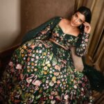 Aishwarya Rajesh Instagram - It’s not abt d dress you wear , but it’s abt the life you lead in the dress ❤️ Wearing @suresh.menon Photography @airy_photography Makeup and hairstyle @danam_mua