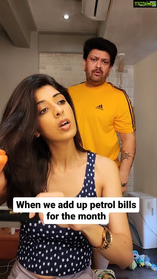 Aishwarya Sakhuja Instagram - INSPIRED BY TRUE EVENTS 🤯🤯🤯 .GUESS THE NAME OF THE CAR . . . . . #reelsinstagram #couplereelsvideos #rohitaishwarya #aishwaryasakhuja #rohitnag #petrol #reelsviral #reelkarofeelkaro #reelsindia #reelsvideo