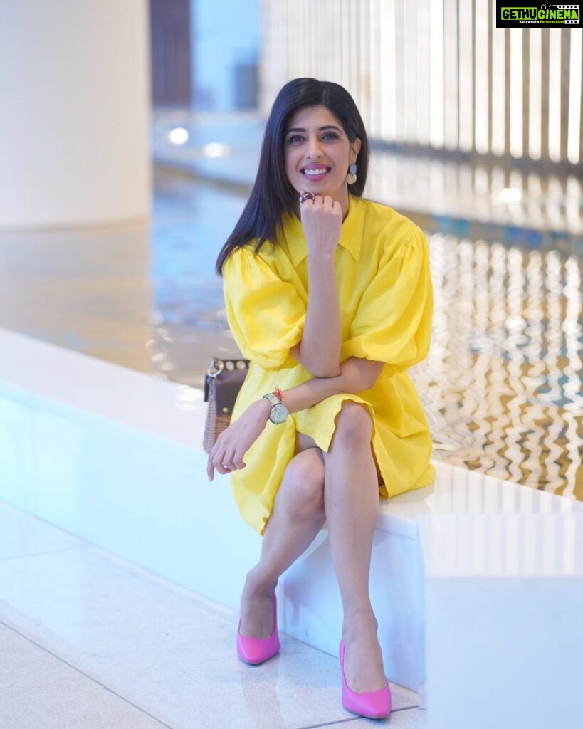 Aishwarya Sakhuja Instagram - 🌻 . . #yellow #sunshine #tuesdayvibes #goodvibes #fashiongram #aishwaryasakhuja