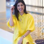 Aishwarya Sakhuja Instagram - 🌻 . . #yellow #sunshine #tuesdayvibes #goodvibes #fashiongram #aishwaryasakhuja