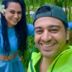 Akansha Chamola Instagram - ⚠️ Don’t follow my footsteps….. I run into WALLS , POles , Trees n the list goes on n on n onn…………….. . . . . . . . . . . . . . . . . . . . . . . . . . . . . . . . . . . . . . #funnyreels #crazycouple #couplereels #reelsindia #reelsviral #crazygirl #couplegoals #marriedlife #clumsy #funnyvideos #monsoonvibes #couplevideos #comedy #comedyvideos #comedyreels #happycouple #happiness #feelgood #weekendgetaway #weekendmood #weekendvibes #reellife #reelkarofeelkaro