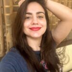 Aksha Pardasany Instagram - Recovering from Dengue. Put on some red lipstick to cheer myself up. It worked 💋💄 Make up | Red Lips