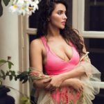 Akshara Gowda Instagram - In my beach #BARBIE era 👙🌊💕💖 Shot by @prachuprashanth Outfits and styling by @chaitanyarao_official Makeup by @reenapaiva Hair by @venki_hairstylist Nails by @borabaythesalon Location courtesy @crowneplazachn Special thank you to the team @_ayusheesays @projjwalghosh #aksharagowda #stylishtamilachi #aksharagowdabikki #stylishtamizhachi #chennai #barbie #barbiedoll #barbiestyle #barbiemovie Crowne Plaza Chennai Adyar Park