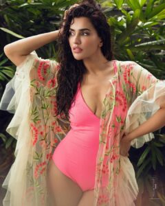 Akshara Gowda Instagram - Princess era is gone …. Bring in the #BARBIE 💖💕 

Shot by @prachuprashanth

Outfits and styling by @chaitanyarao_official 

Makeup by @reenapaiva 
Hair by @venki_hairstylist

Nails by @borabaythesalon

Location courtesy @crowneplazachn 
Special thank you to the team @_ayusheesays @projjwalghosh

 #aksharagowda #stylishtamilachi #aksharagowdabikki #stylishtamizhachi 
#chennai #barbie #barbiedoll #barbiestyle #barbiemovie