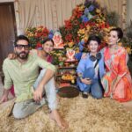 Akshara Haasan Instagram - Thank you @aartie_miranni and @thenitinmirani for the lovely Ganesh Chaturthi lunch today. ❤️🧿🤗 @itstahershabbir missed seeing you there bhaijaan.